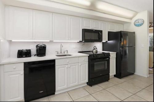 The Wilton Woodsman at Shady Pines - Men Only - Clothing-Optional