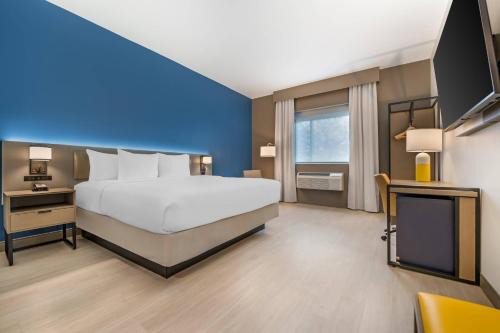 Comfort Inn & Suites Orlando Sanford Airport