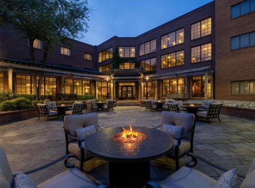 DoubleTree Suites by Hilton Charlotte/SouthPark