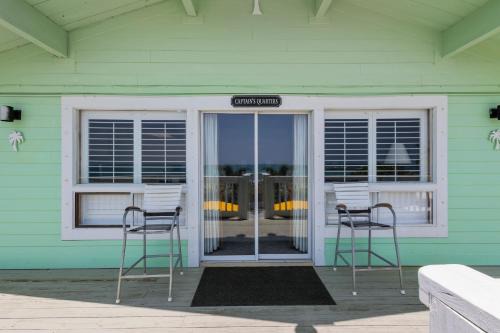 Oceanfront Inn Suite, Ocean and Inlet Views, King Bed, #12