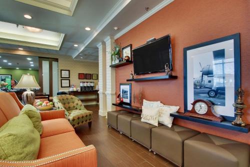 Hampton Inn Warner Robins
