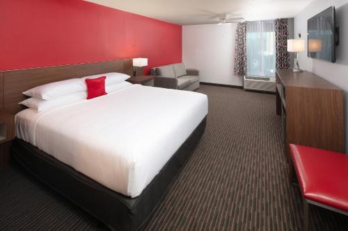 Radisson Hotel Orlando Lake Buena Vista South